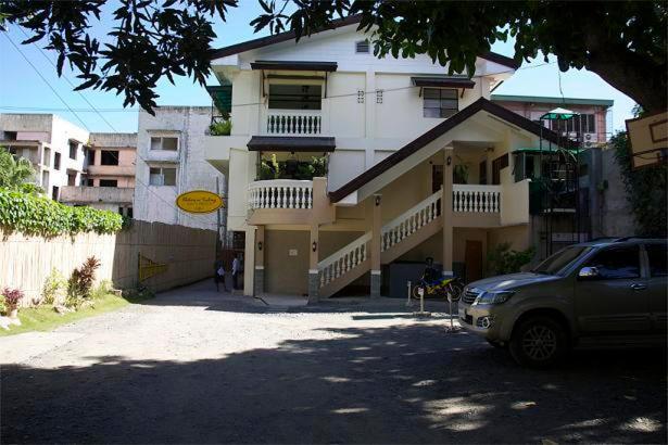 Hotel Bahay Ni Tuding - House Of Tuding Davao Zewnętrze zdjęcie