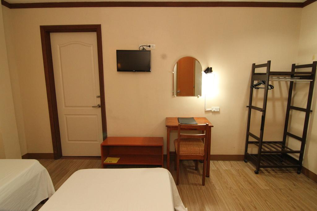 Hotel Bahay Ni Tuding - House Of Tuding Davao Zewnętrze zdjęcie