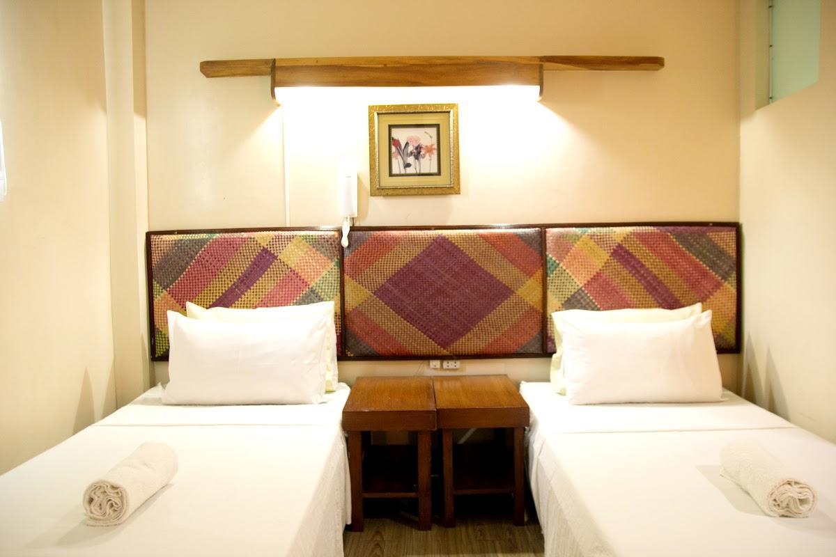 Hotel Bahay Ni Tuding - House Of Tuding Davao Zewnętrze zdjęcie